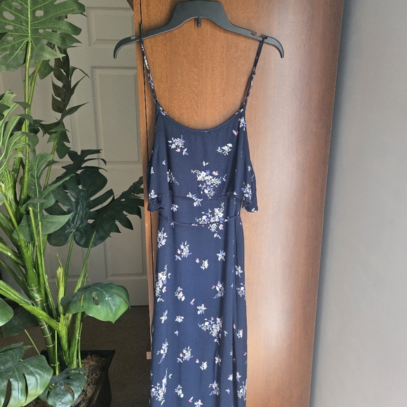 Oh Baby by Motherhood Navy Floral Maxi Dress - Picture 2 of 4